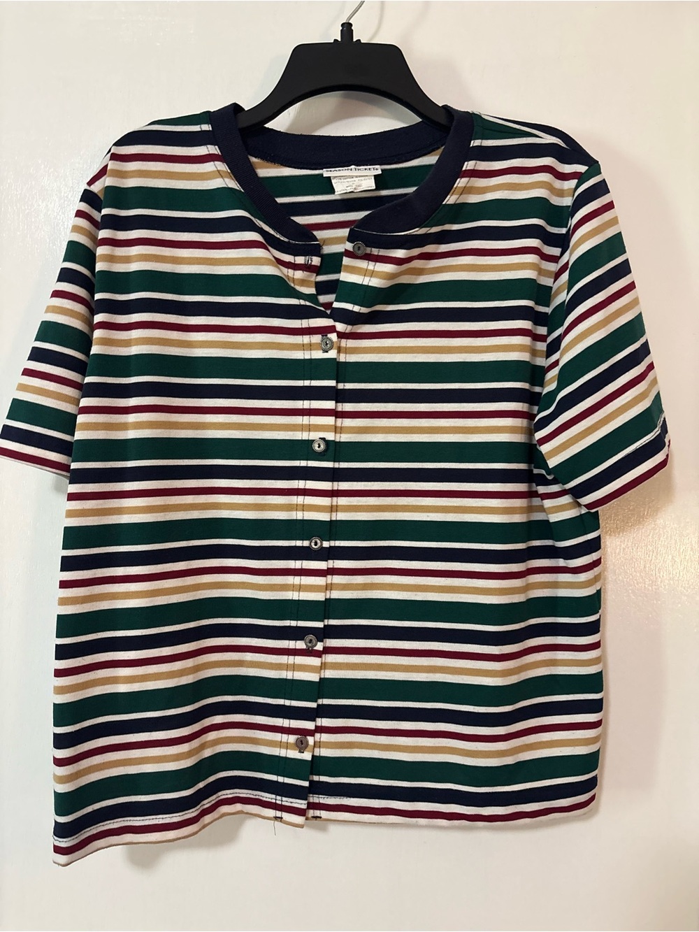 Women’s size XL striped button front lightweight shirt 90s style